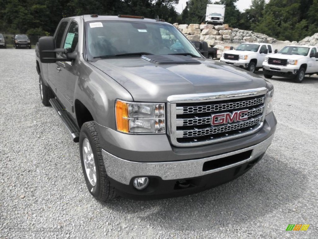 2014 GMC Sierra 3500HD SLT Crew Cab Exterior Photos
