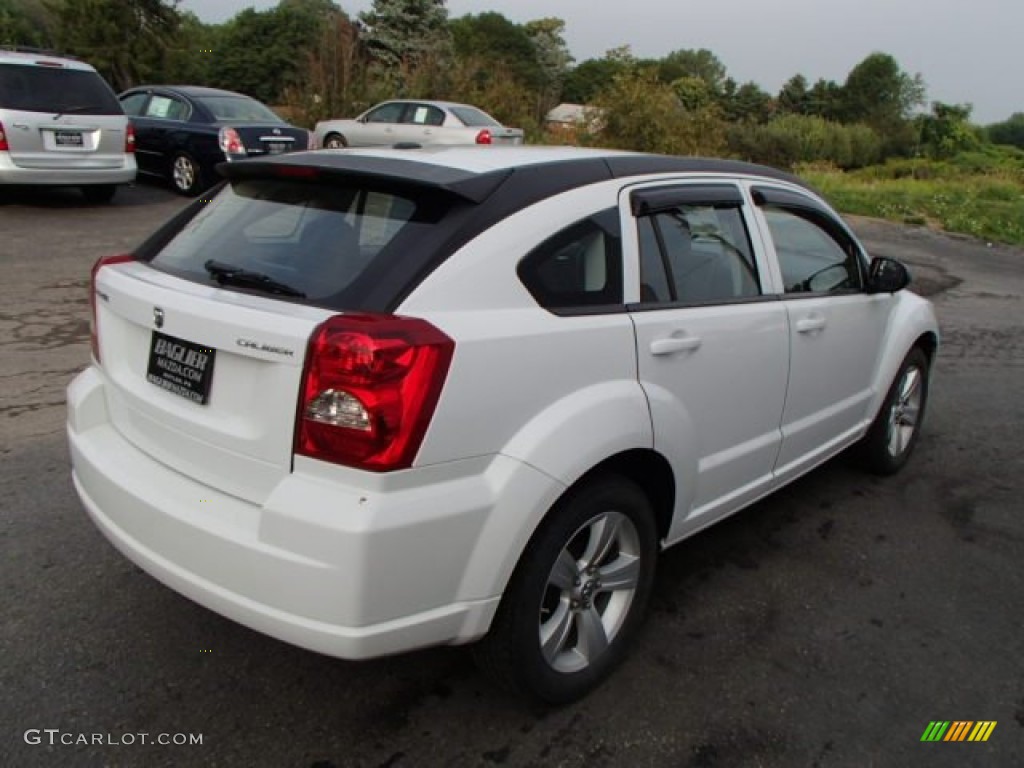 2011 Caliber Mainstreet - Bright White / Dark Slate Gray photo #6