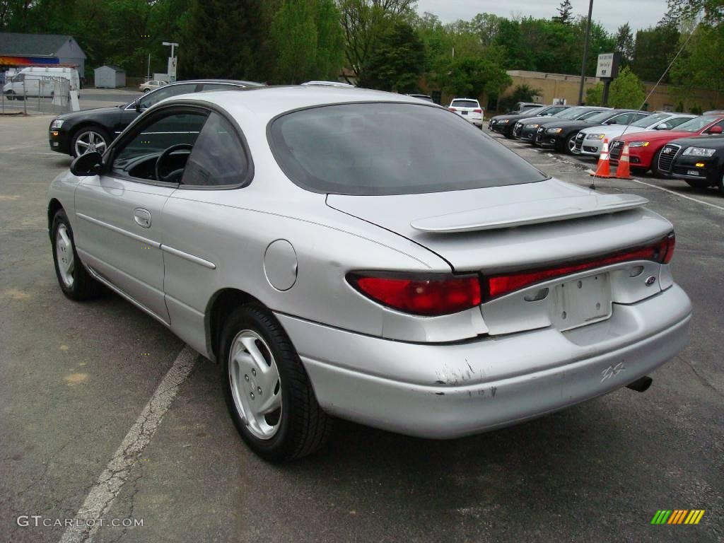 2001 Escort ZX2 Coupe - Silver Frost Metallic / Dark Charcoal photo #8