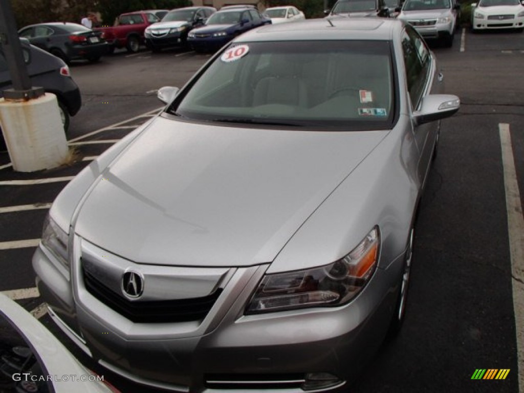 2010 RL Technology - Platinum Frost Metallic / Taupe Gray photo #2