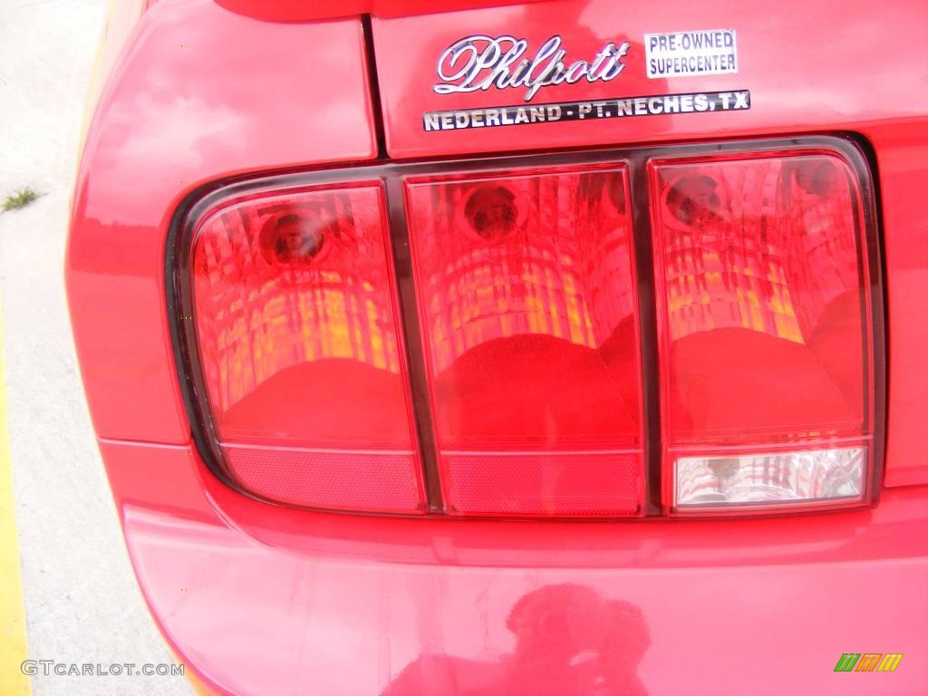 2007 Mustang V6 Premium Coupe - Torch Red / Dark Charcoal photo #16