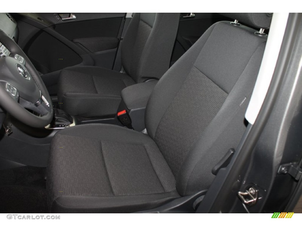 2014 Volkswagen Tiguan S Front Seat Photo #85050730