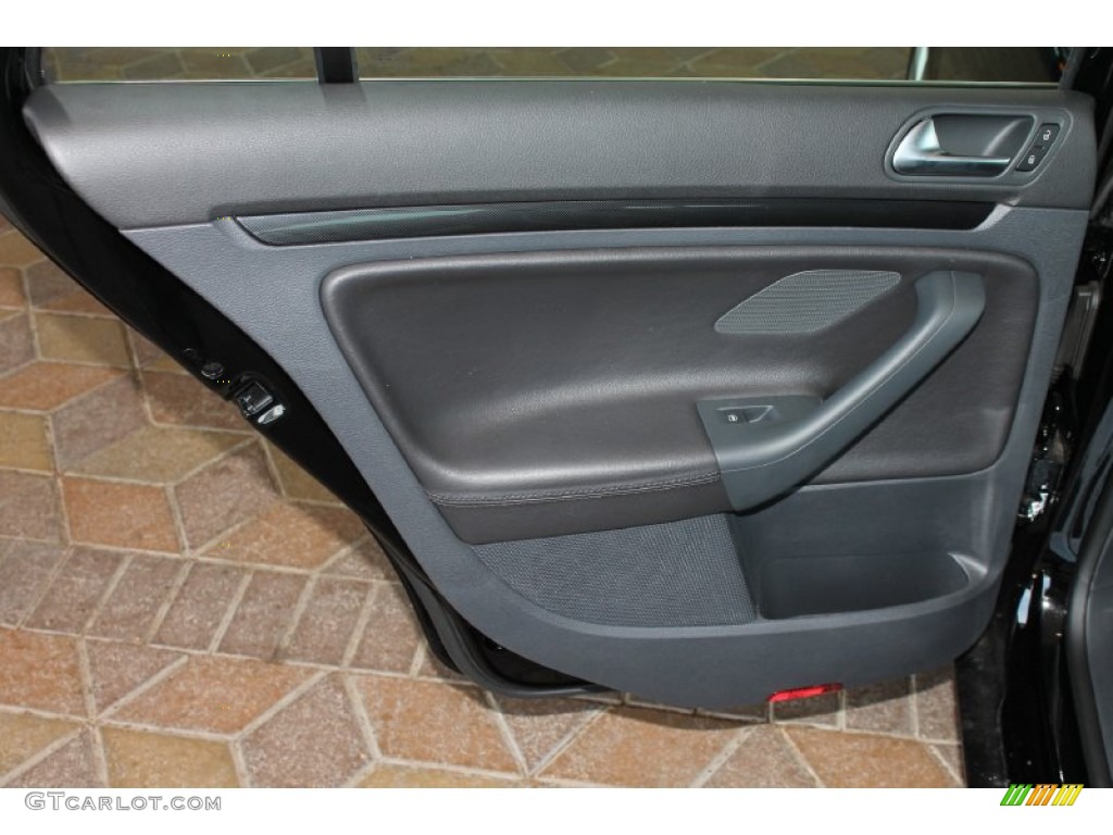2014 Volkswagen Jetta TDI SportWagen Titan Black Door Panel Photo #85051656