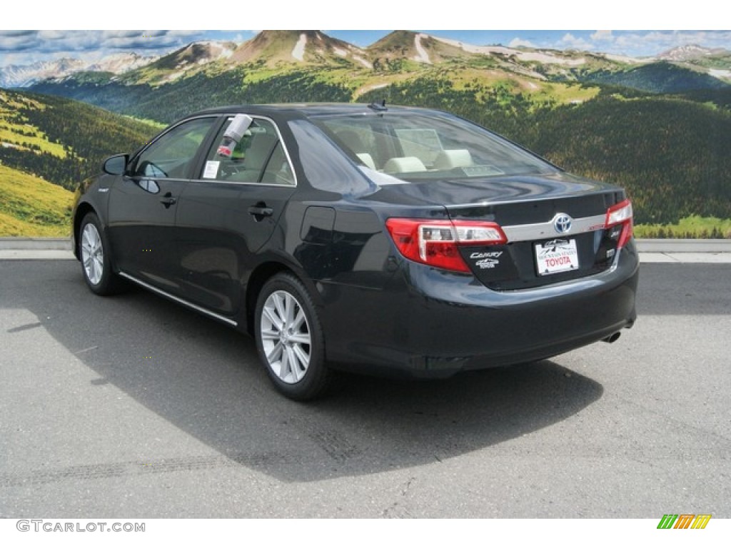 2013 Camry Hybrid XLE - Cosmic Gray Metallic / Ivory photo #3