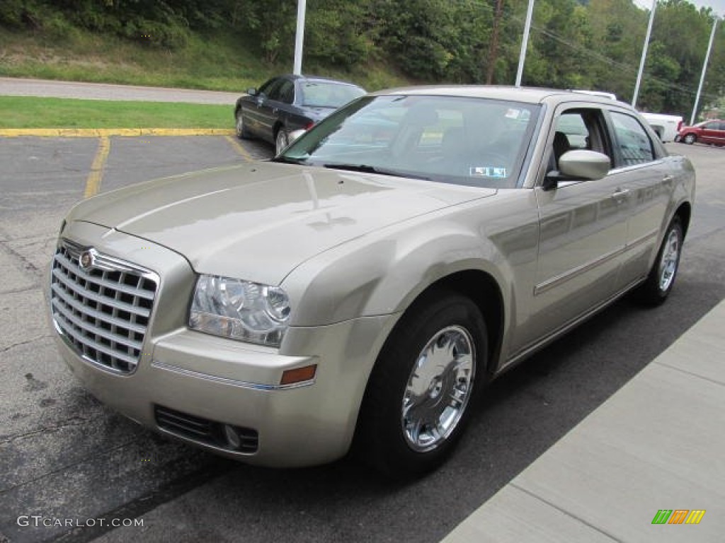 2006 300 Touring - Linen Gold Metallic / Dark Slate Gray/Light Graystone photo #7