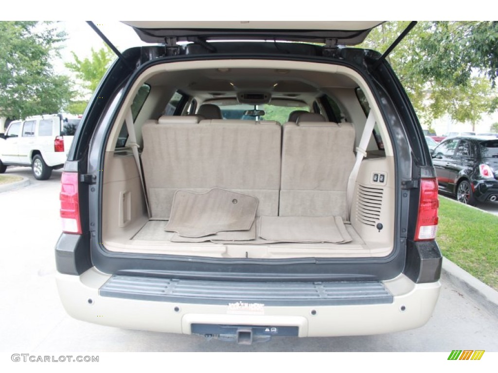 2005 Expedition Eddie Bauer - Dark Stone Metallic / Medium Parchment photo #20