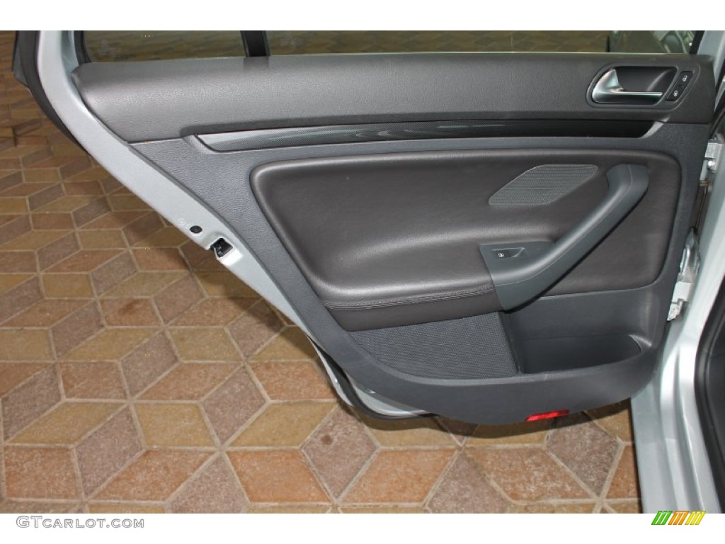 2014 Volkswagen Jetta TDI SportWagen Titan Black Door Panel Photo #85057264