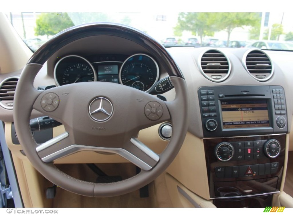 2010 Mercedes-Benz ML 350 Cashmere Dashboard Photo #85057492