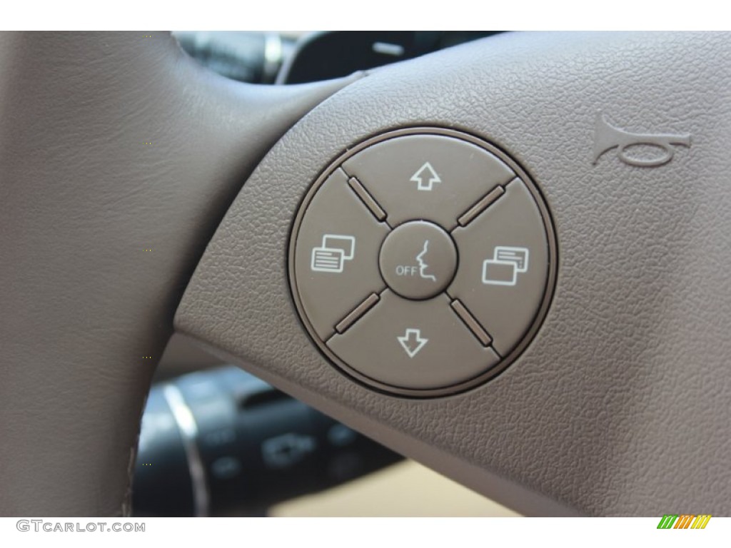 2010 Mercedes-Benz ML 350 Controls Photo #85057573