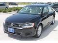 Black - Jetta SE Sedan Photo No. 3