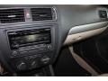 Black - Jetta SE Sedan Photo No. 14
