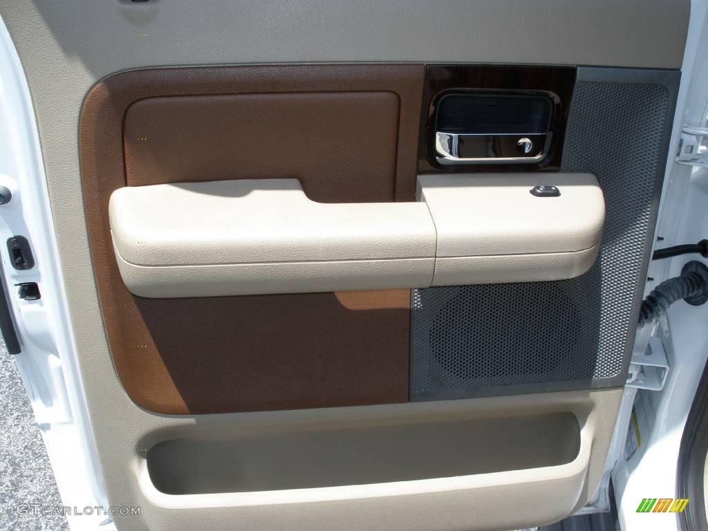 2005 F150 King Ranch SuperCrew 4x4 - Oxford White / Castano Brown Leather photo #17