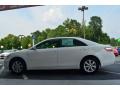 Super White - Camry LE Photo No. 5