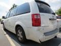 Stone White - Grand Caravan SXT Photo No. 2