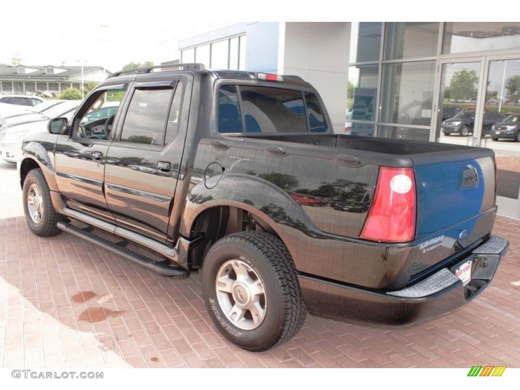 2004 Explorer Sport Trac XLT 4x4 - Black Clearcoat / Medium Dark Flint/Dark Flint photo #2