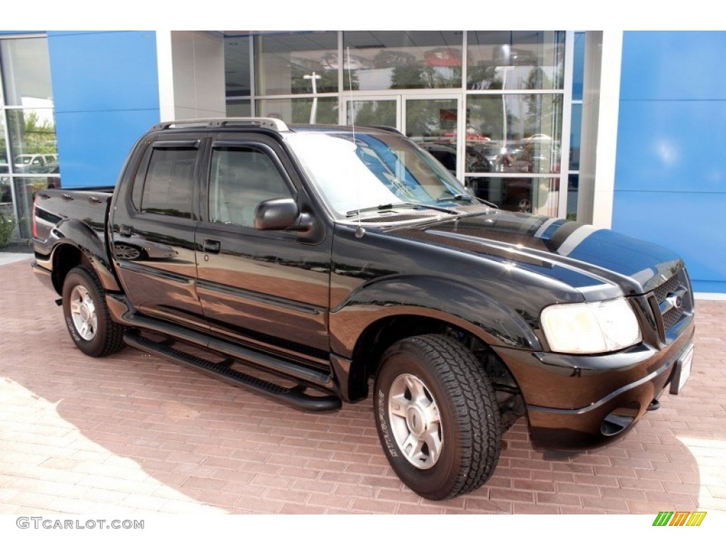 2004 Explorer Sport Trac XLT 4x4 - Black Clearcoat / Medium Dark Flint/Dark Flint photo #10
