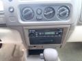 Solano Black Pearl - Montero Sport XLS Photo No. 18