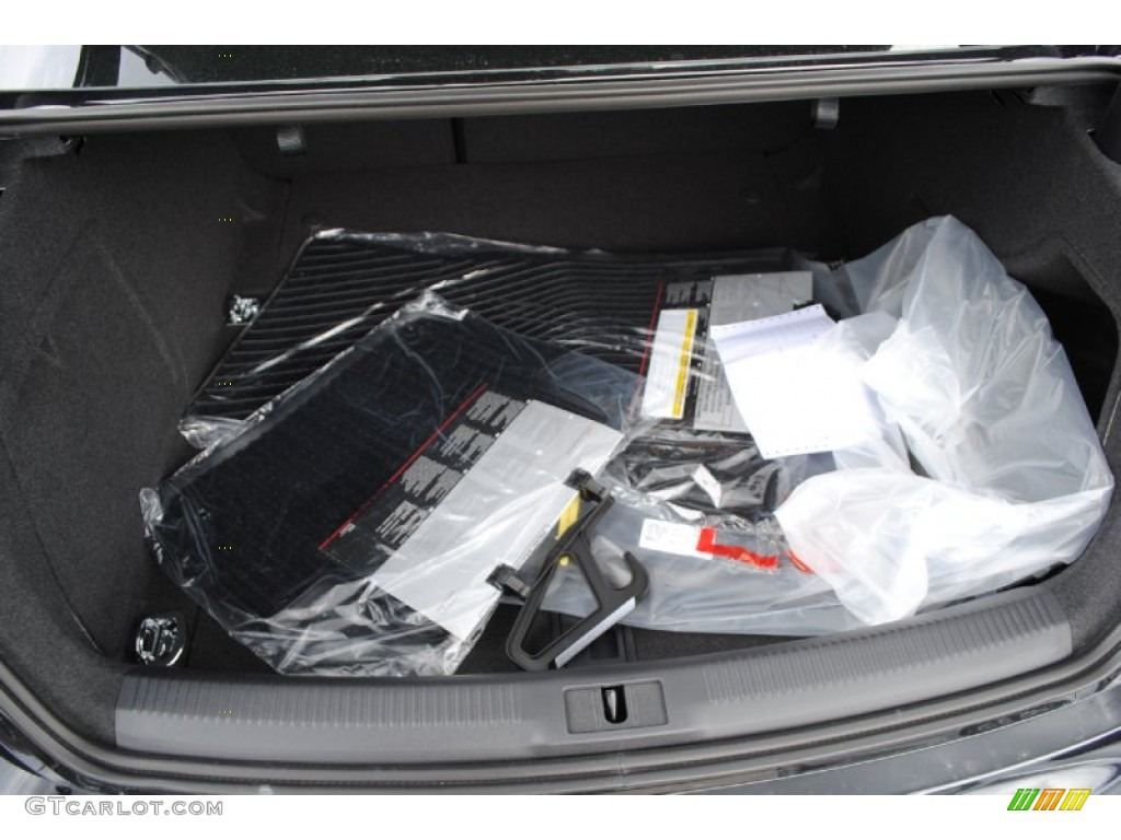 2014 Audi A4 2.0T quattro Sedan Trunk Photo #85070915