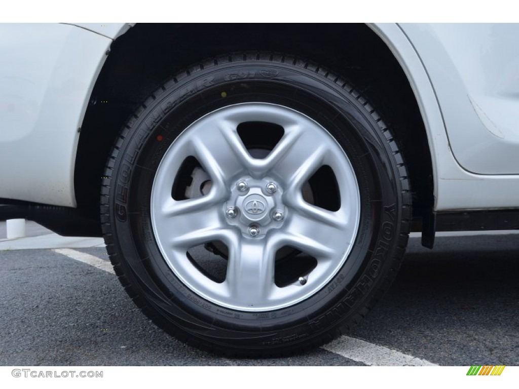 2010 Toyota RAV4 I4 Wheel Photos