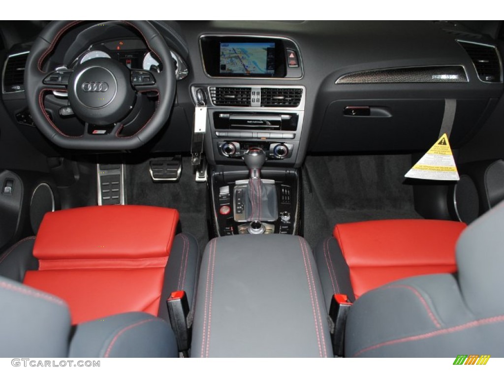 2014 Audi SQ5 Prestige 3.0 TFSI quattro Black/Magma Red Dashboard Photo #85071818
