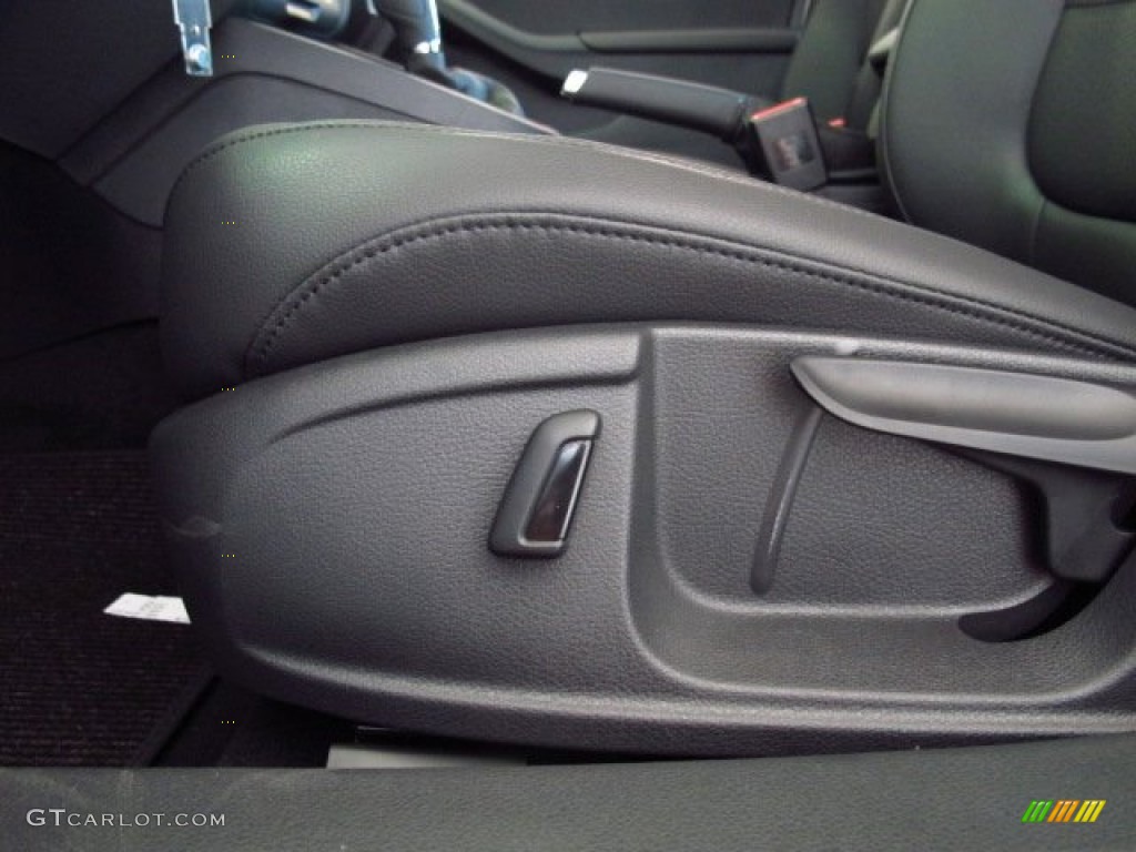 Titan Black Interior 2014 Volkswagen Jetta SE Sedan Photo #85072526