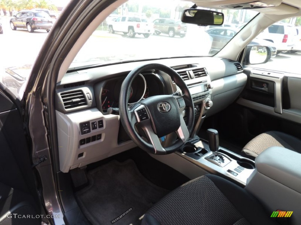 2011 4Runner SR5 - Magnetic Gray Metallic / Graphite photo #13