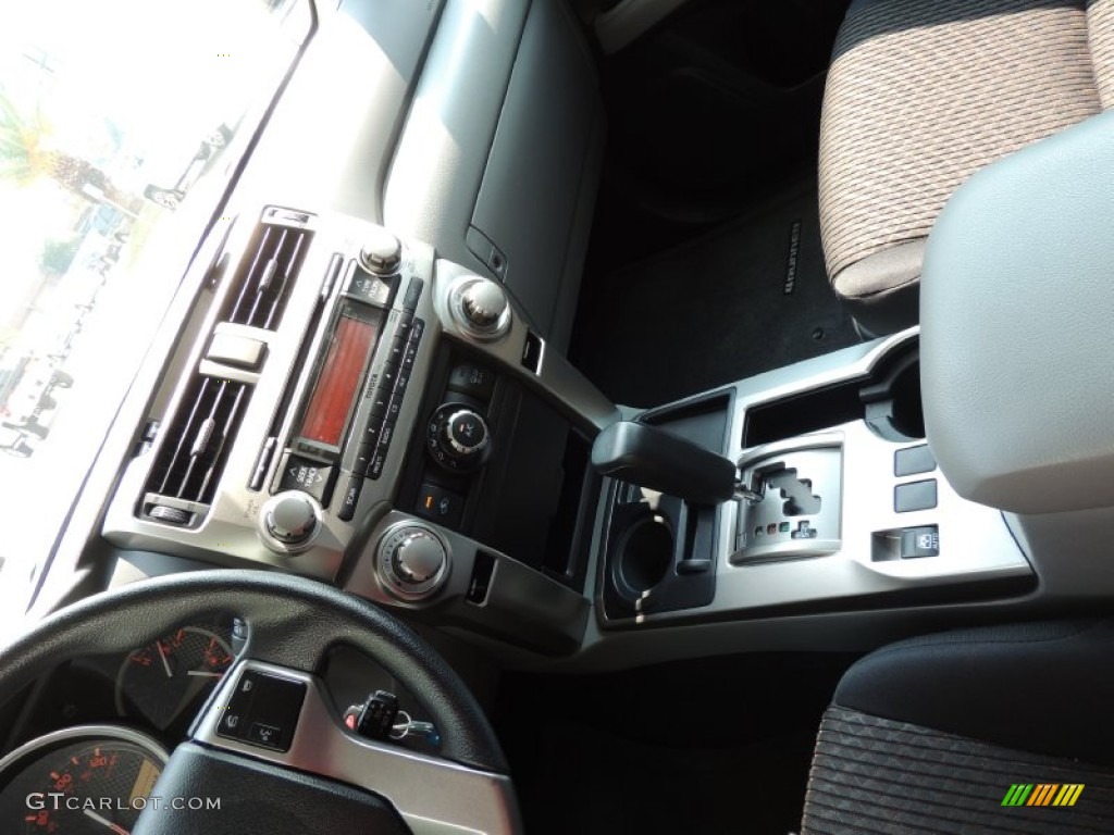 2011 4Runner SR5 - Magnetic Gray Metallic / Graphite photo #21