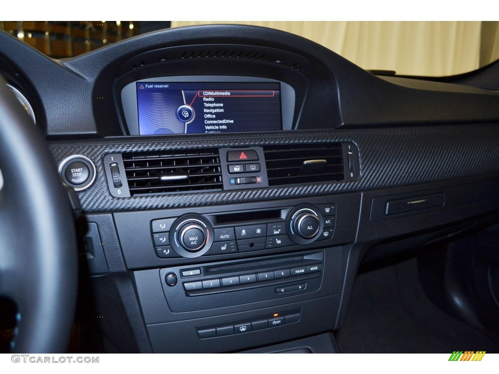 2013 BMW M3 Coupe Controls Photos