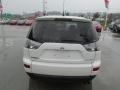 Diamond White Pearl - Outlander LS 4WD Photo No. 7