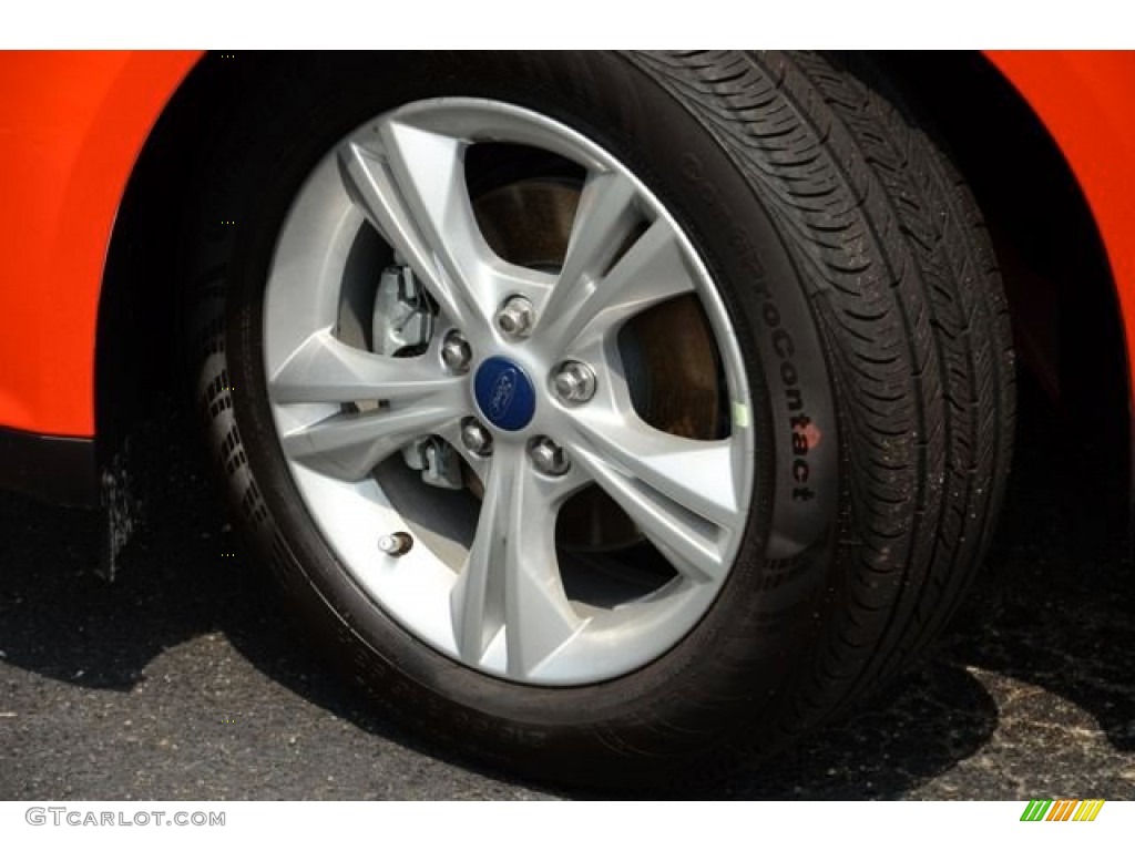 2014 Ford Focus SE Hatchback Wheel Photo #85076582