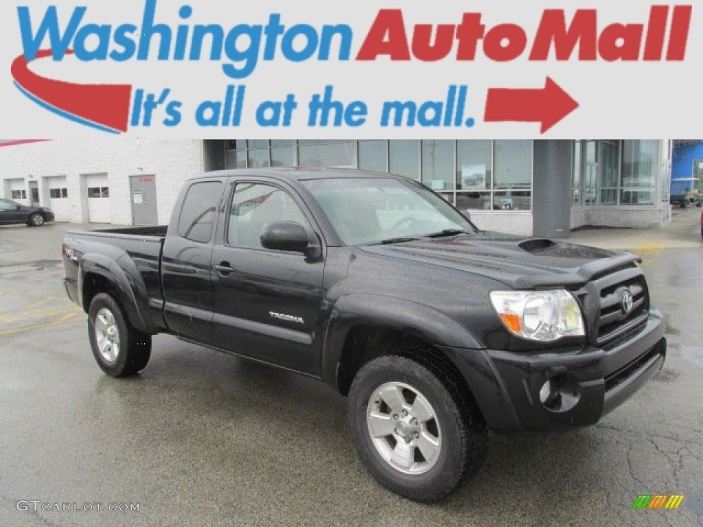 2005 Tacoma V6 TRD Sport Access Cab 4x4 - Black Sand Pearl / Graphite Gray photo #1