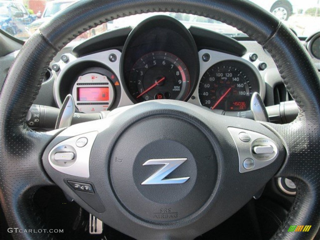 2010 370Z Touring Coupe - Pearl White / Black Cloth photo #17