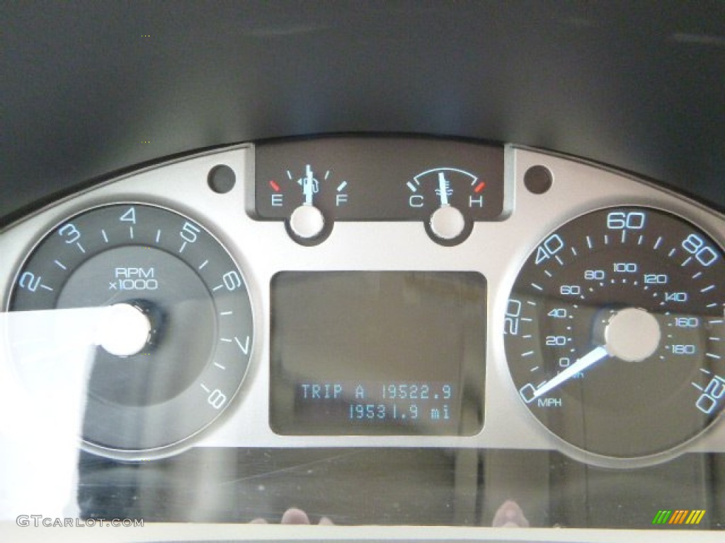 2010 Mariner V6 Premier 4WD - Sangria Red Metallic / Stone photo #25