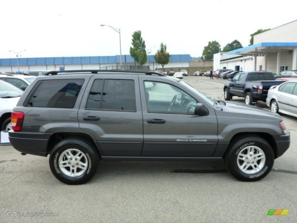 Graphite Metallic 2004 Jeep Grand Cherokee Laredo 4x4 Exterior Photo #85079267