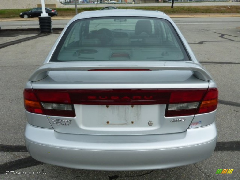 2003 Legacy 2.5 GT Sedan - Silver Stone Metallic / Gray photo #4