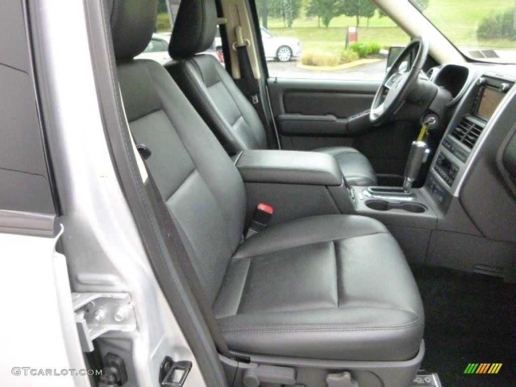 Charcoal Black Interior 2010 Mercury Mountaineer V8 Premier AWD Photo #85082255