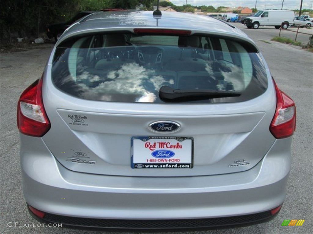 2012 Focus SEL 5-Door - Ingot Silver Metallic / Stone photo #5
