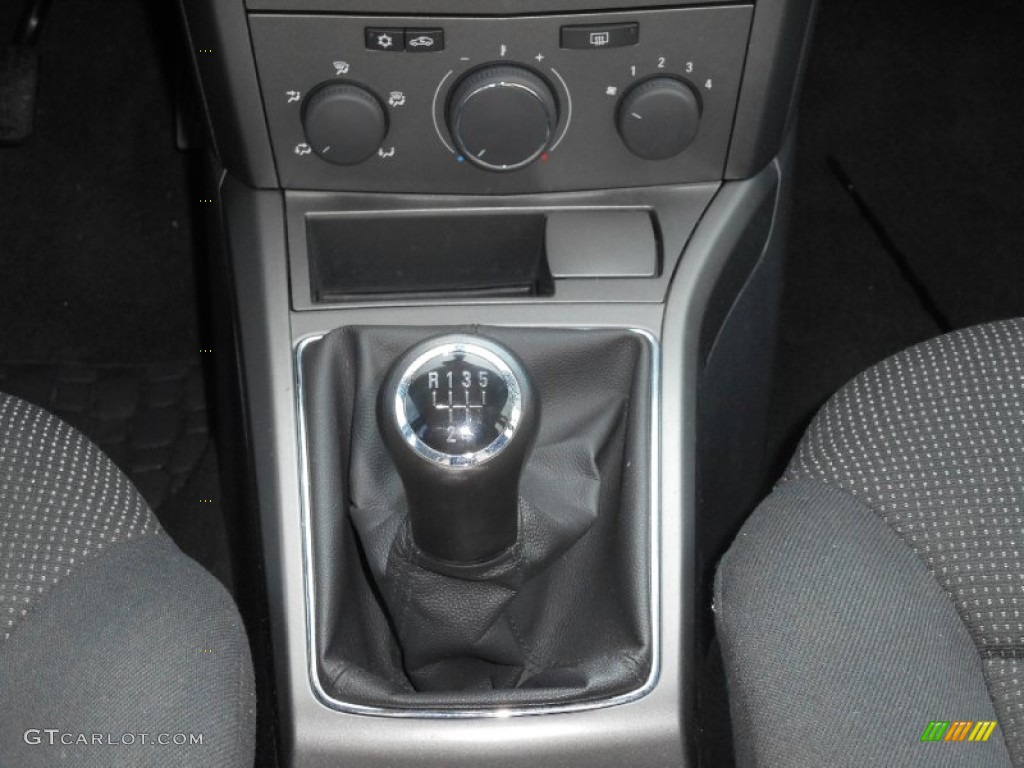 2008 Astra XE Sedan - Black Sapphire / Charcoal photo #13