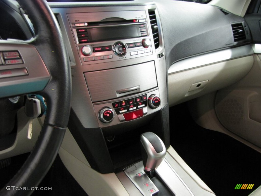 2010 Subaru Outback 2.5i Premium Wagon Controls Photo #85088543