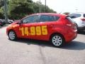 2012 Race Red Ford Fiesta SE Hatchback  photo #4