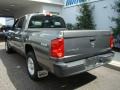 Mineral Gray Metallic - Dakota SXT Crew Cab 4x4 Photo No. 4