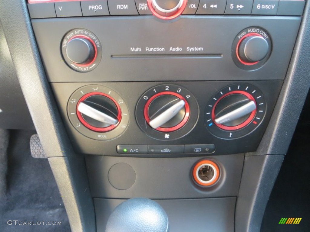2007 Mazda MAZDA3 i Sport Sedan Controls Photo #85090796