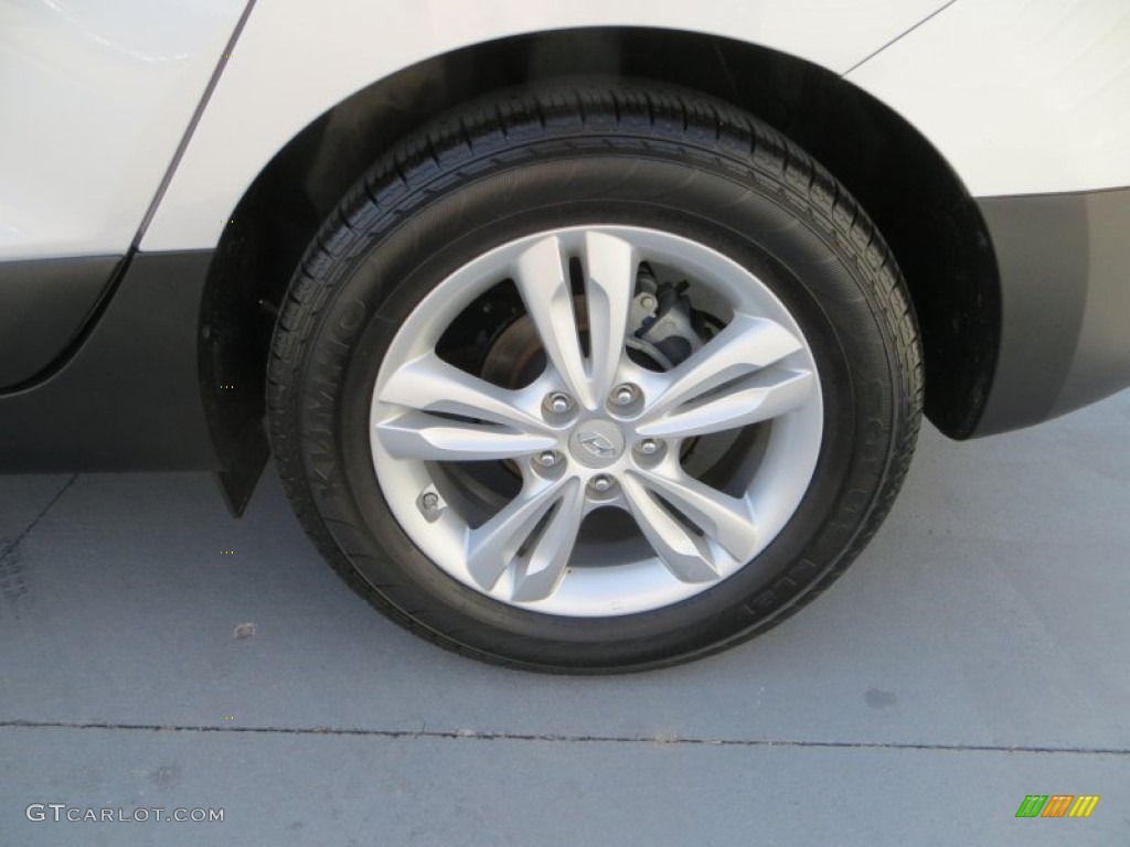 2012 Tucson Limited - Diamond Silver / Black photo #12