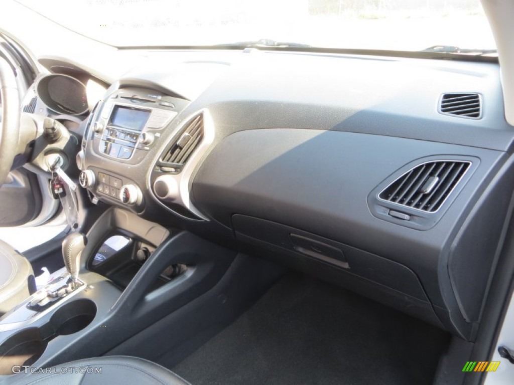 2012 Tucson Limited - Diamond Silver / Black photo #22