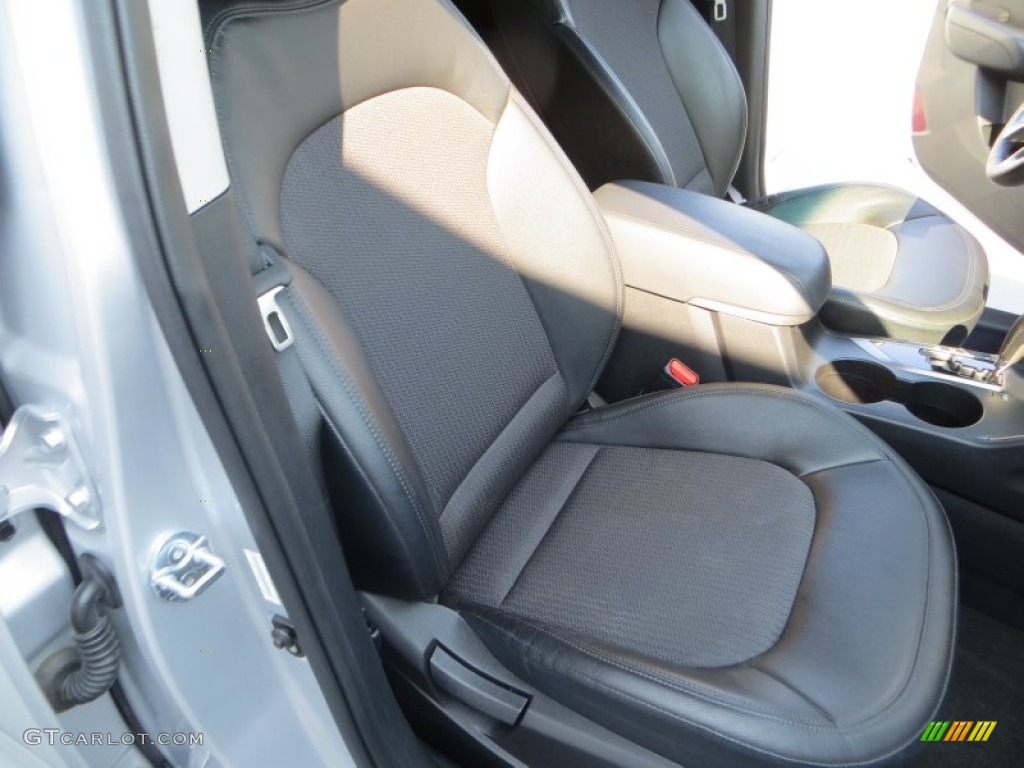 2012 Tucson Limited - Diamond Silver / Black photo #23