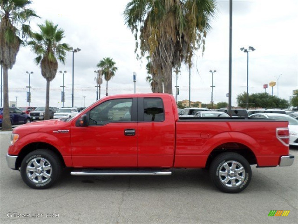2013 F150 XLT SuperCab - Race Red / Steel Gray photo #2