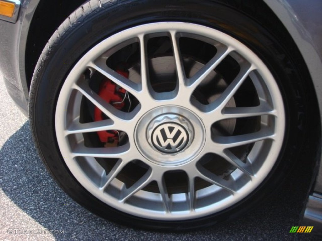 2005 Volkswagen Jetta GLI Sedan Wheel Photo #85093379