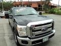 Tuxedo Black Metallic - F250 Super Duty XLT Crew Cab Photo No. 2