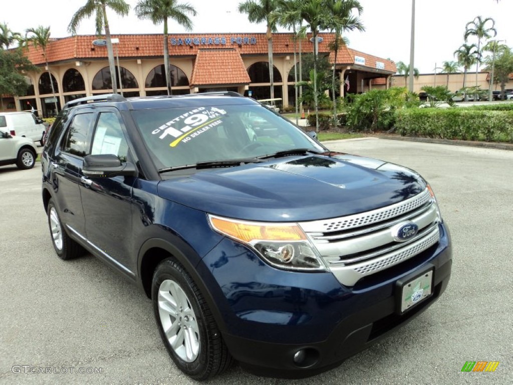 2012 Explorer XLT - Dark Pearl Blue Metallic / Charcoal Black photo #1