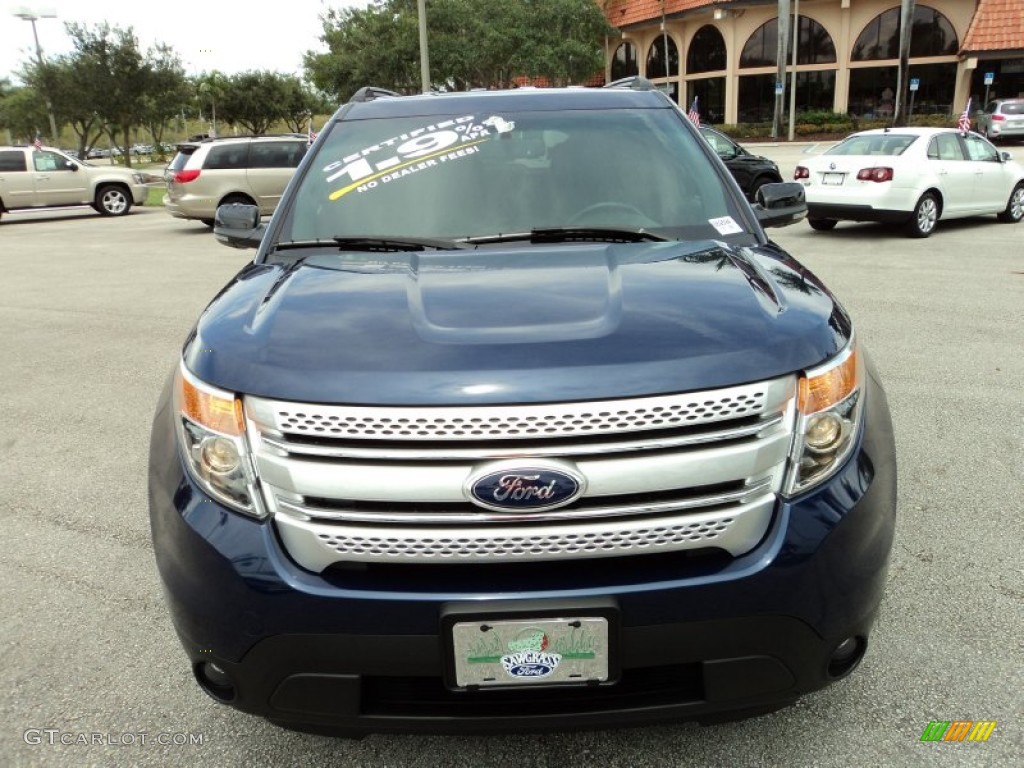 2012 Explorer XLT - Dark Pearl Blue Metallic / Charcoal Black photo #15